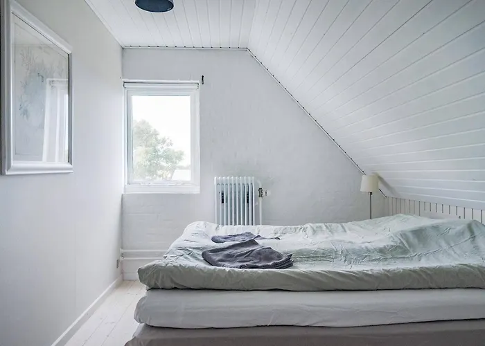 6 Person In Bindslev-by Traum * Биндслев